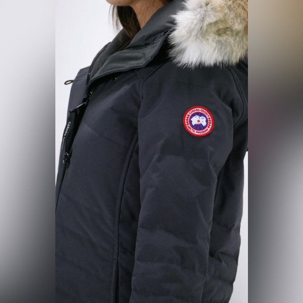 Canada Goose Lorette Parka - Picture 5 of 6